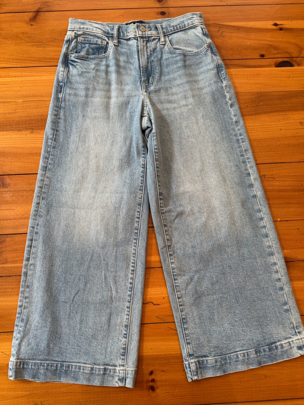 GAP Light Wash Wide Leg Women's Jeans